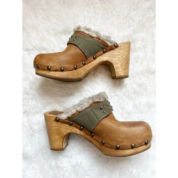 DR. SCHOLL’S Top Gun Wooden Clogs 6 Mules Fur - Picture 3 of 9